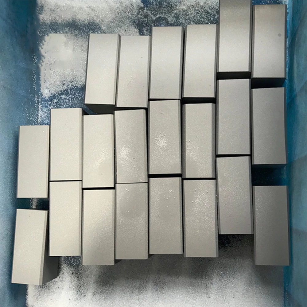 Segmento de carburo de wolframio para sierras de hilo diamantado en canteras de piedra
